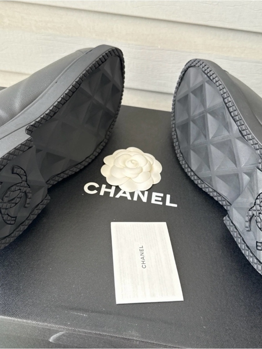 CHANEL rubber rain boots Brand new with receipt EU39,US8.5 - Picture 3 of 3